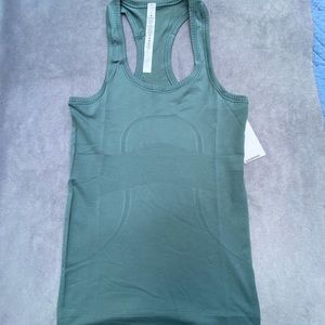 EUC. Lululemon Swiftly Tech Racerback. Green.